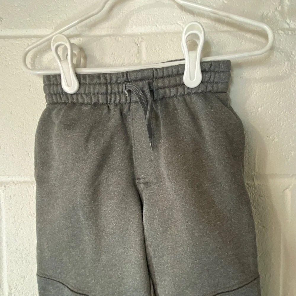 Osh Kosh B'Gosh Light Gray Toddler Joggers